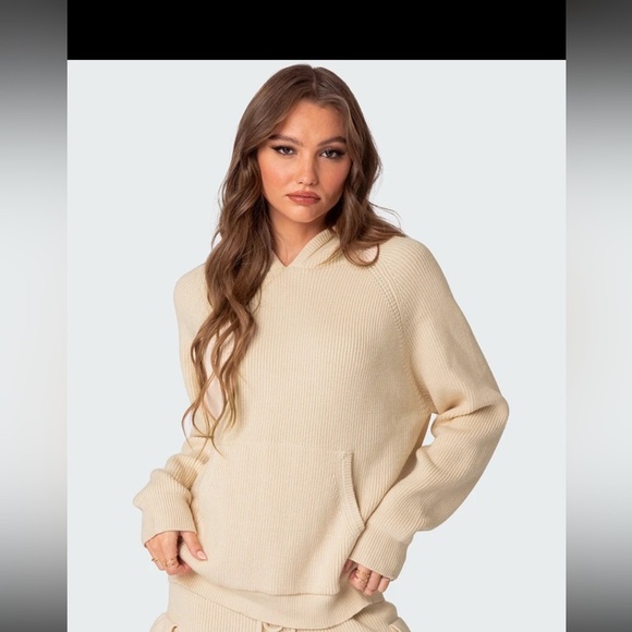 NWT 
EDIKTED KNIT HOODIE - Picture 4 of 6